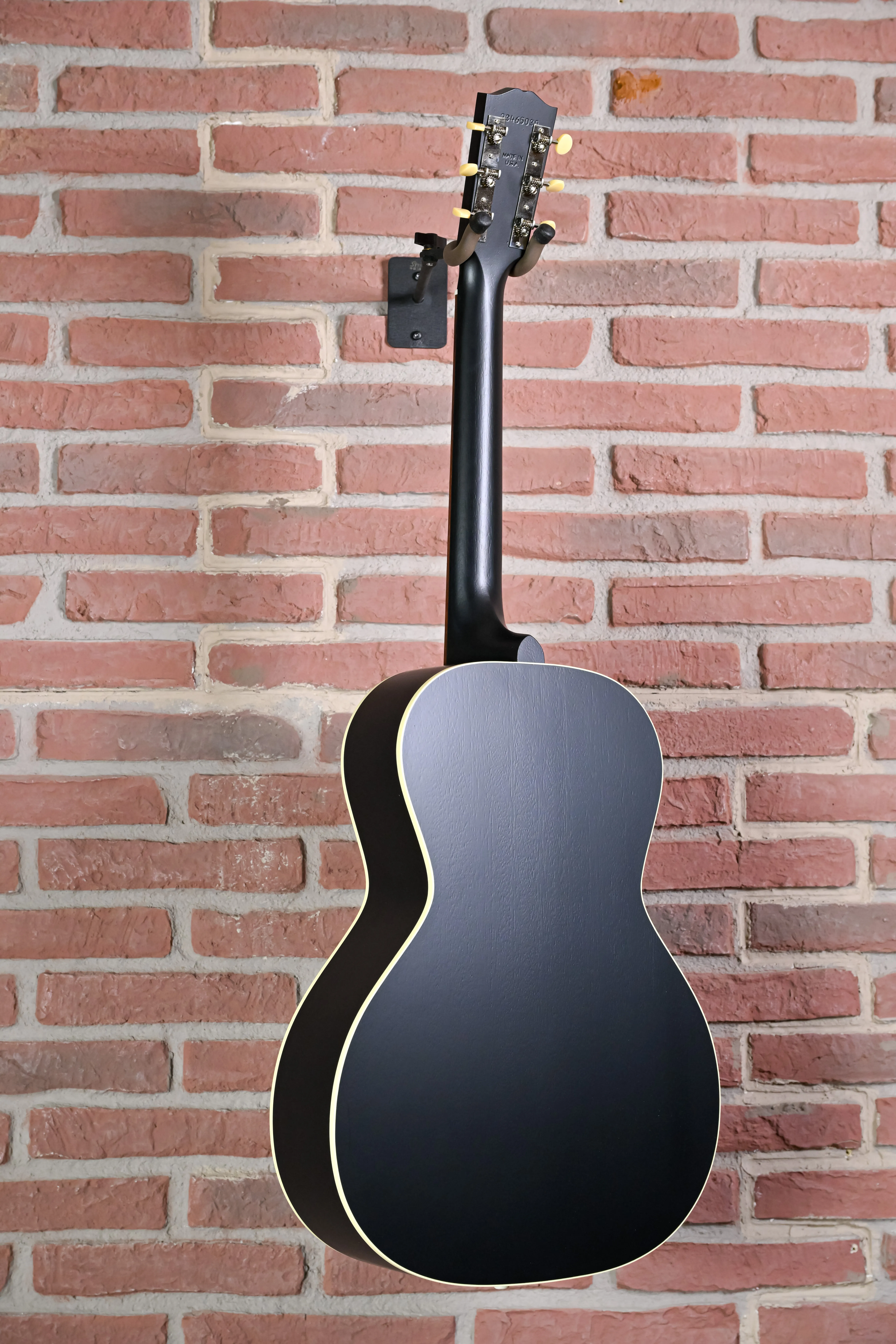 L-00 Century 12-Fret Ebony Westerngitarre