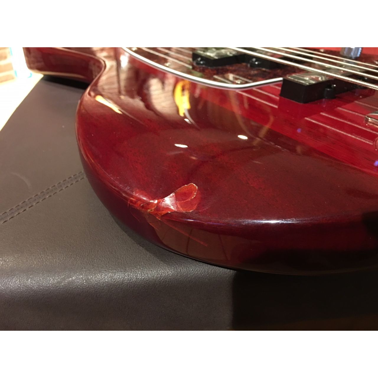 TMB100-TR Talman - 4-Saiter E-Bass "B-Ware, Lackabplatzer"
