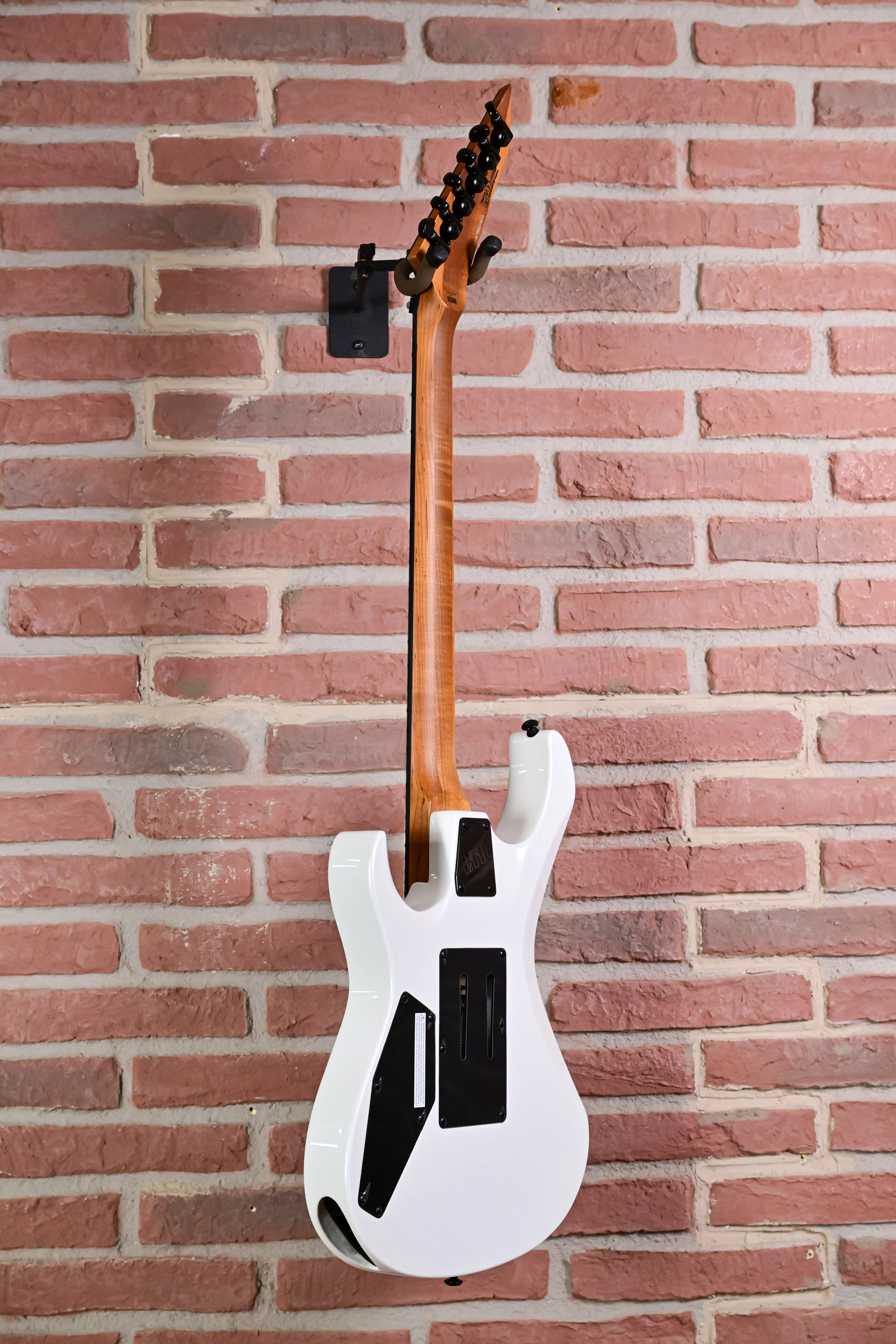 MV-1000 Maverick Pearl White E-Gitarre