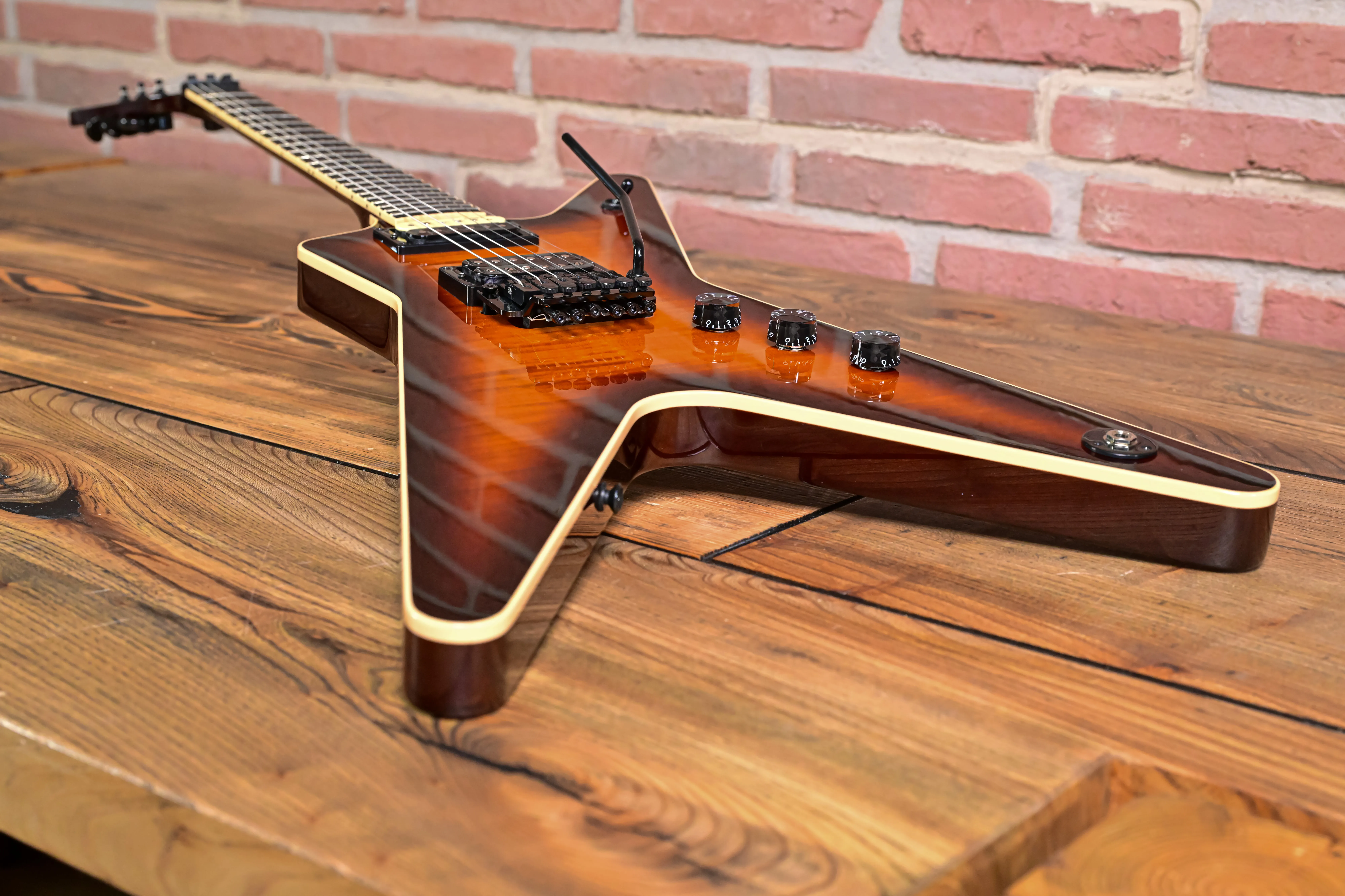 USA Custom Shop ML Floyd Flame Top Trans Brazilia